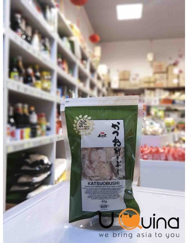 Vảy cá ngừ hun khói Katsuobushi 40 g